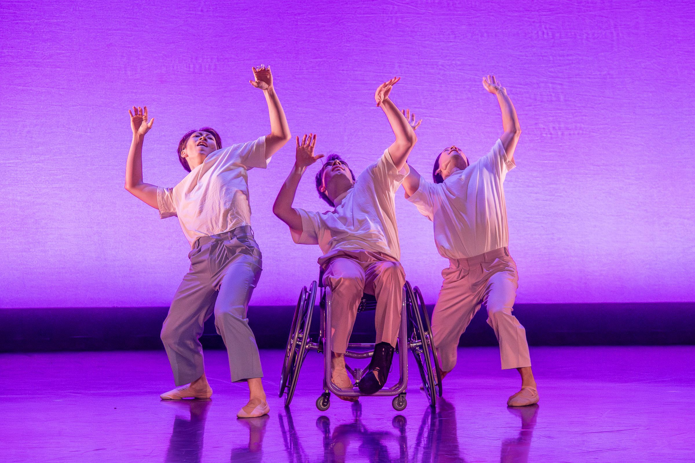 Yu Wakizuka, Joseph Powell-Main and Kevin Poeung in Kristin McNally's <i>Victory Dance</i> &copy; Robert David Pearson