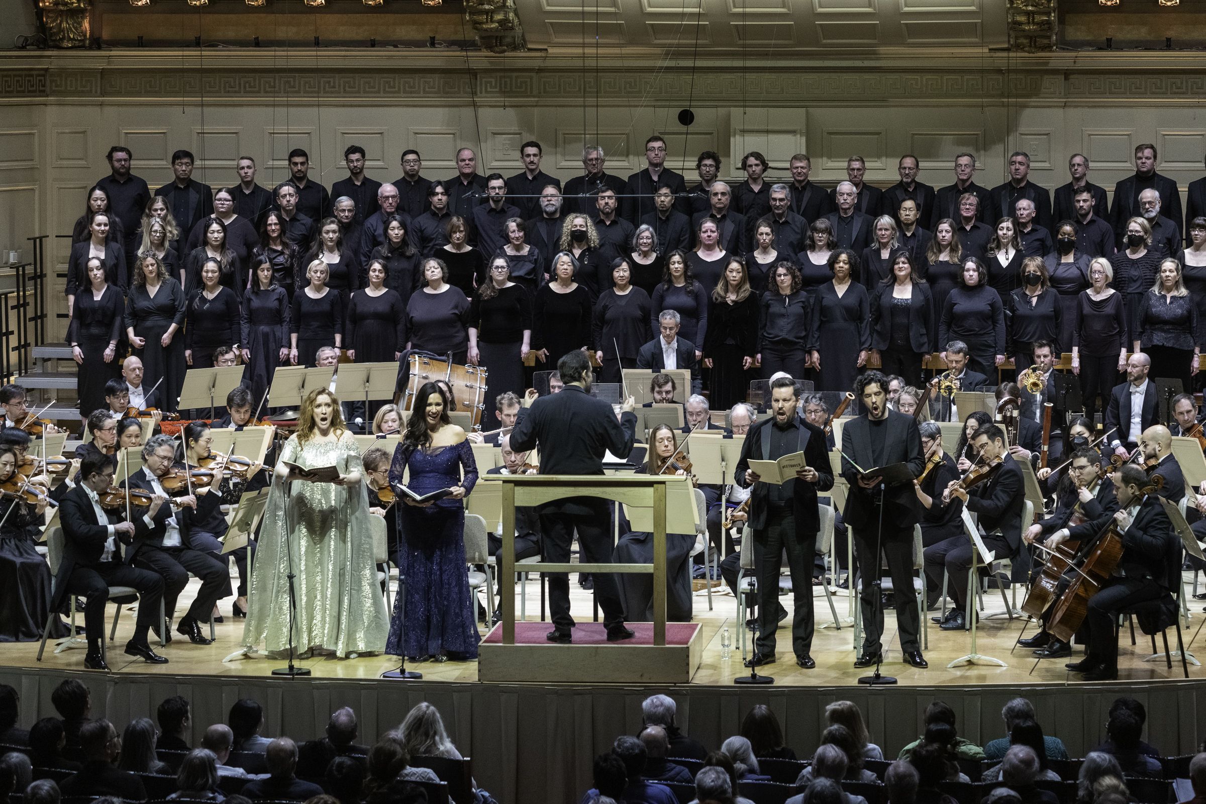 Soloists, Andris Nelsons, Tanglewood Festival Chorus and Boston Symphony Orchestra &copy; Michael Lutch, courtesy of the Boston Symphony