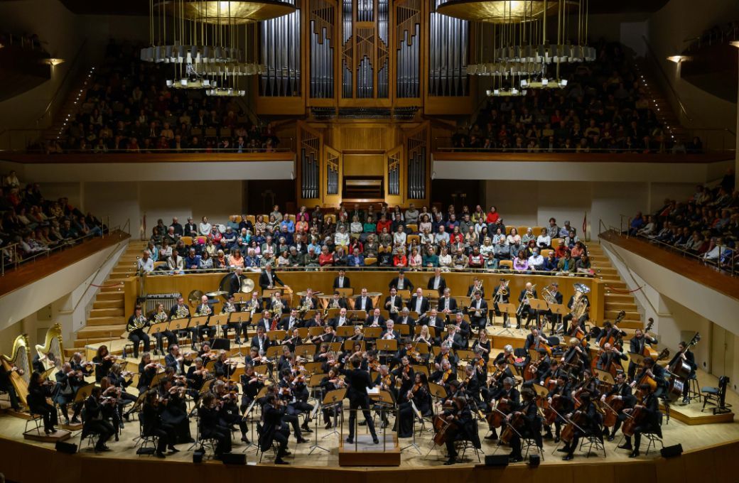 Klaus M&auml;kel&auml; al frente de la Orquesta del Concertgebouw en el Auditorio Nacional &copy; Rafa Mart&iacute;n | Iberm&uacute;sica