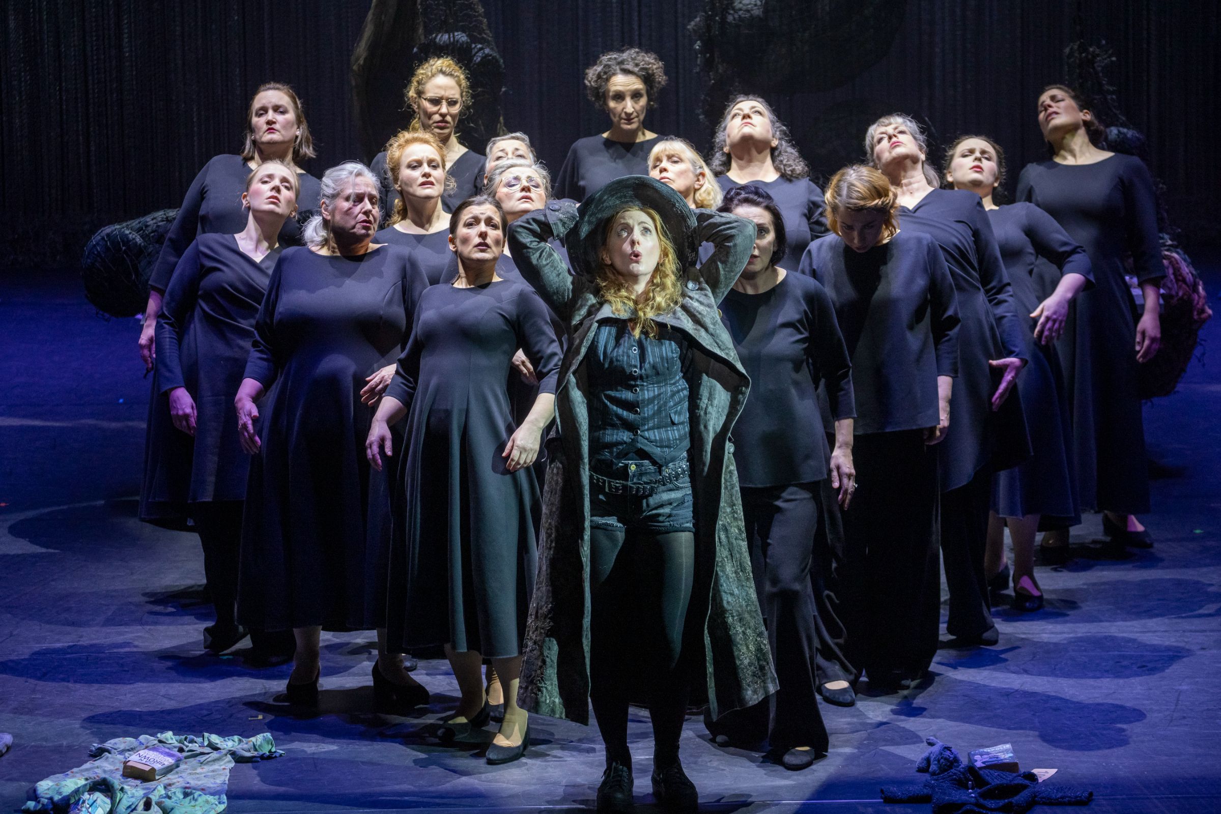 Layla Claire (Senta) and the Chorus of Opera North &copy; James Glossop
