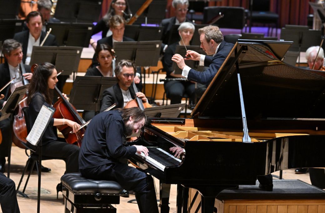 Daniil Trifonov, Daniel Harding and the London Symphony Orchestra &copy; LSO | Mark Allan