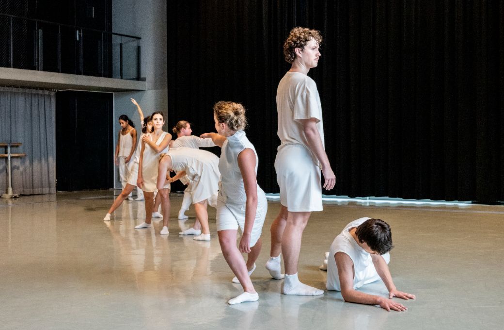 Le <i>Bolero</i> d'Odile Duboc, par l'Ensemble chorégraphique du CNSMDP © Ferrante Ferranti