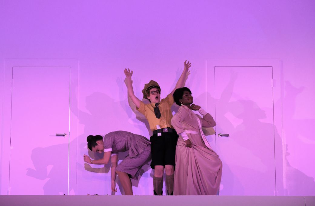 Mary Bevan (Susanna), Hanna Hipp (Cherubino) and Nardus Williams (Countess Almaviva) © Zoe Martin