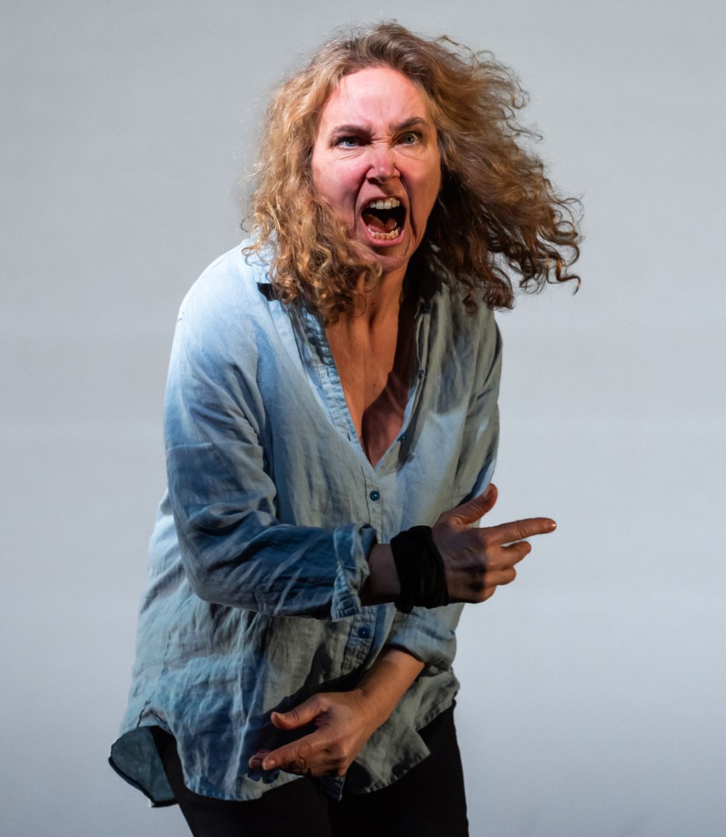 Christine Rice as Phaedra in Deborah Warner's <i>Phaedra</i> &copy; Tristram Kenton