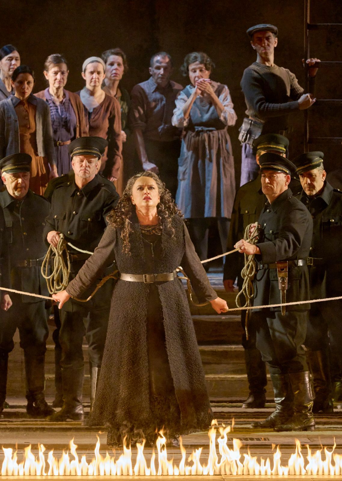 Clémentine Margaine (Azucena) &copy; Wiener Staatsoper | Michael Pöhn