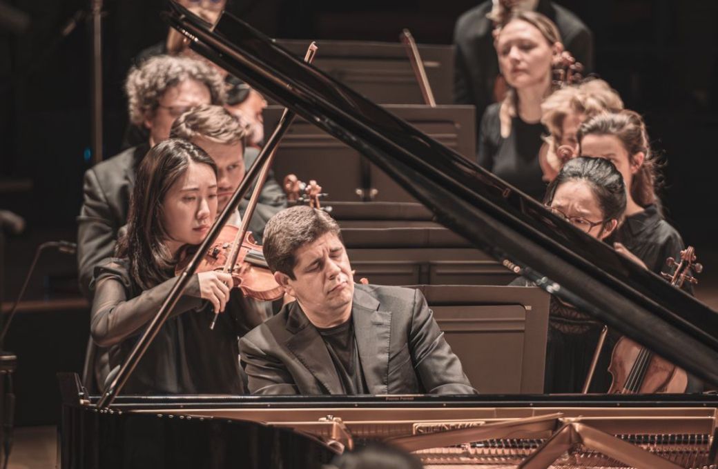 Javier Perianes et l'ONCT &copy; Romain Alcaraz