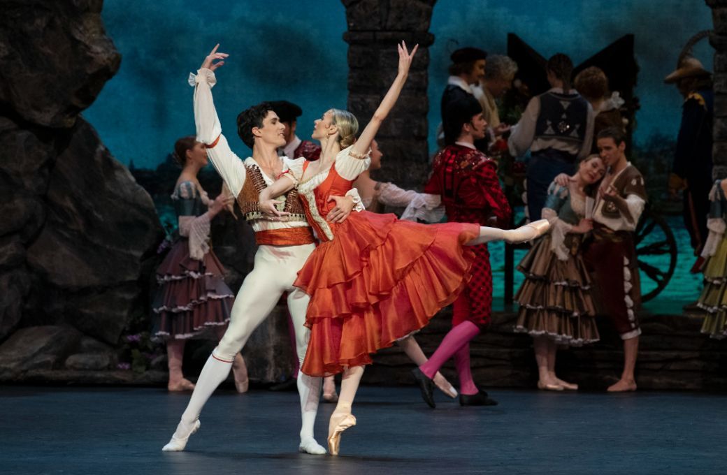 Alex Cuadros Joglar as Basilio and Whitney Jensen as Kitri in <i>Don Quixote</i> © Erik Berg