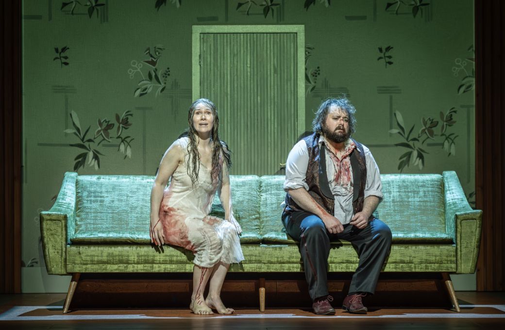 Marta Fontanals-Simmons (Linda) and Allan Clayton (Christian) &copy; RBO | Marc Brenner