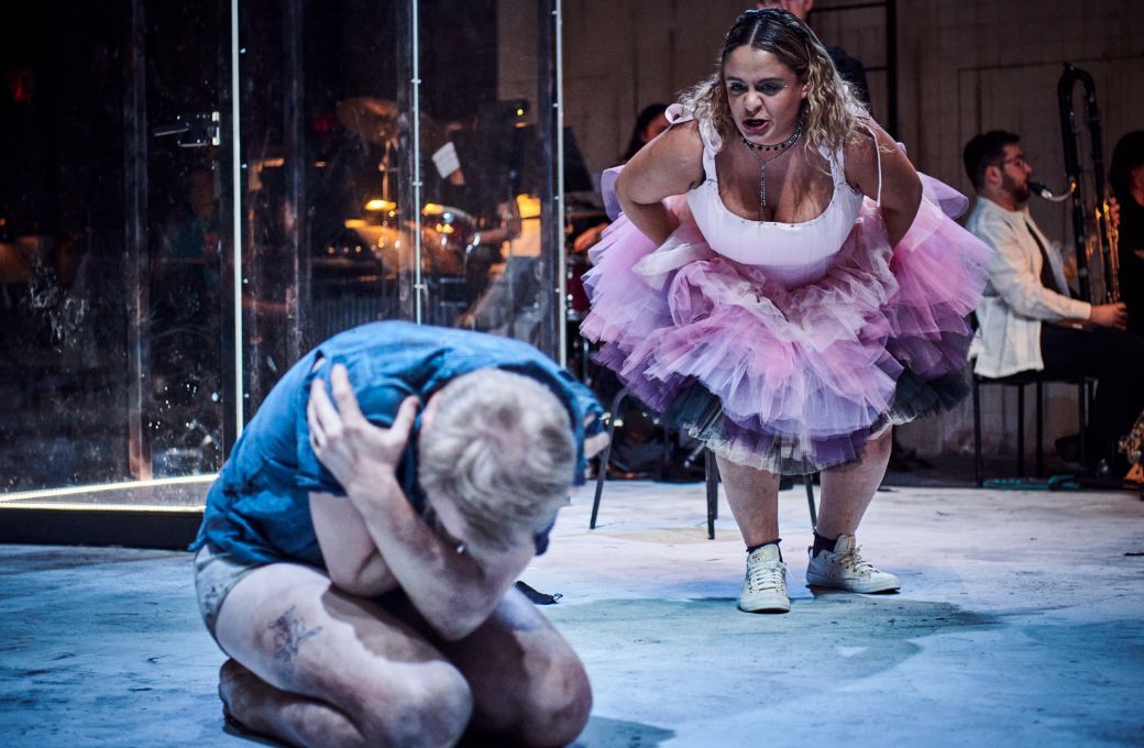 Nathaniel Sullivan (Jochanaan) and Summer Hassan (Salome) &copy; Andrew Boyle