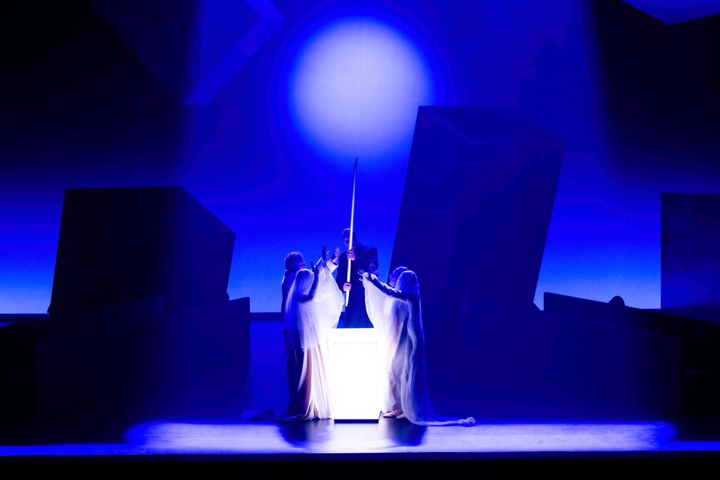 Le <i>Crépuscule des dieux</i> à la Monnaie &copy; Monika Rittershaus