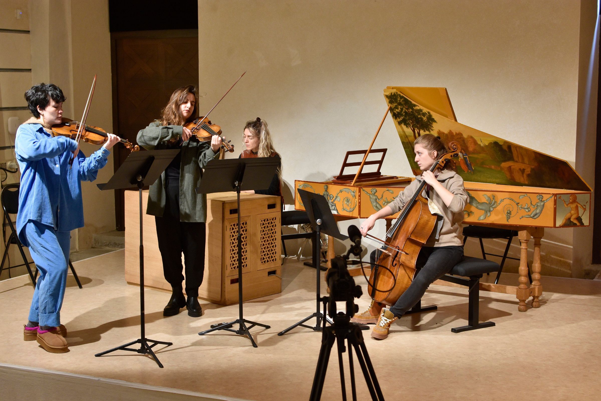 The Banshies perform at Ambronay’s Centre culturel de rencontre &copy; Bertrand Pichène