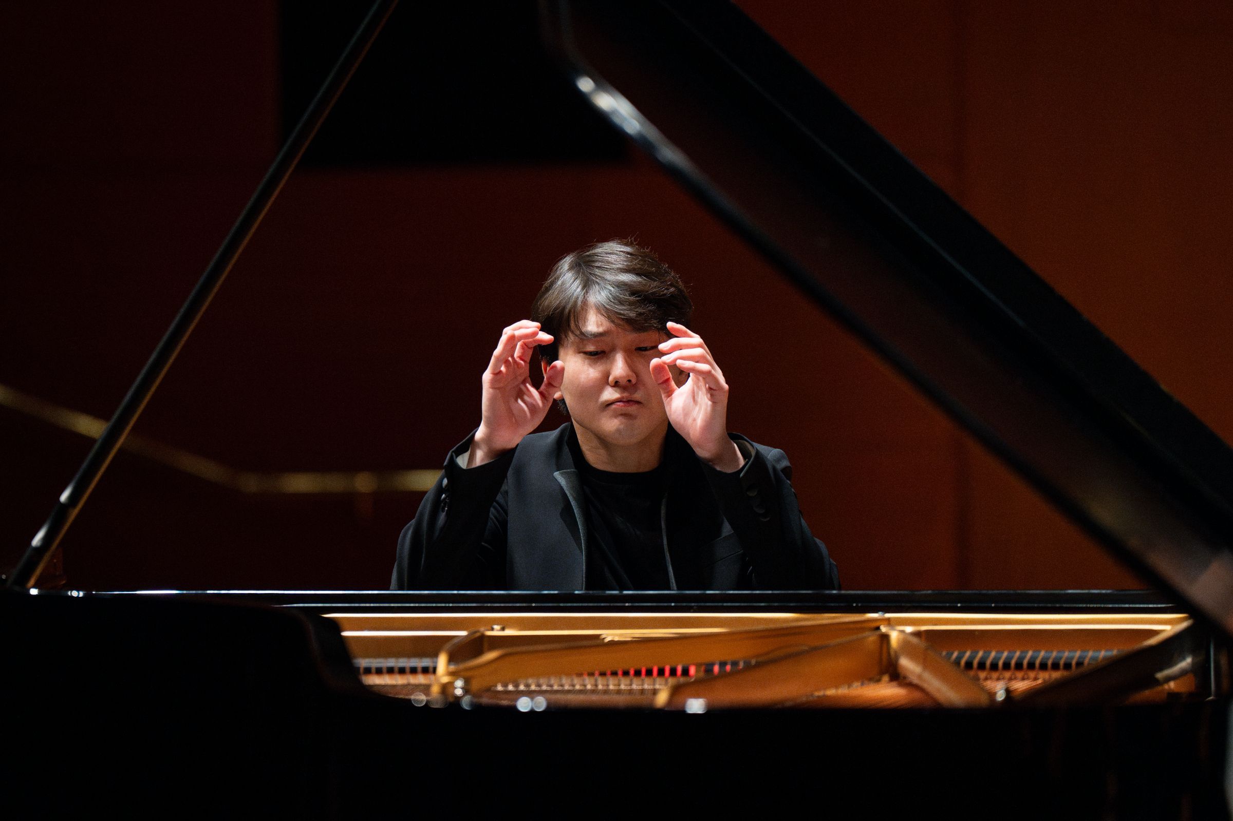Seong-Jin Cho &copy; Elizabeth Asher , courtesy of the Los Angeles Philharmonic Association