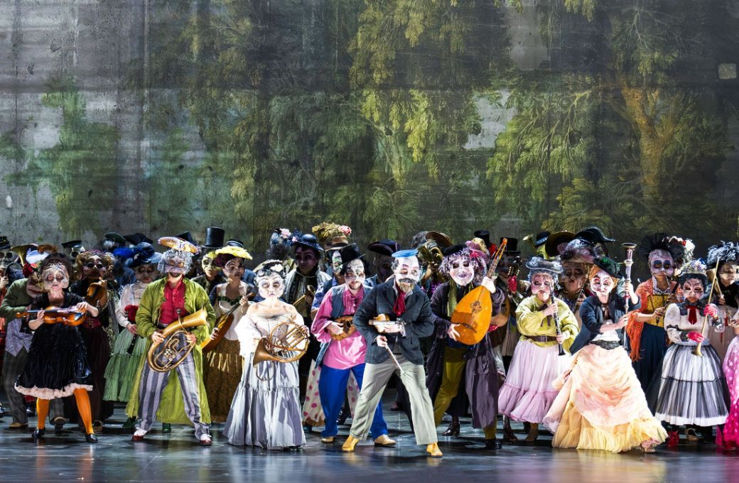 <i>Manon Lescaut</i> &copy; Monika Rittershaus
