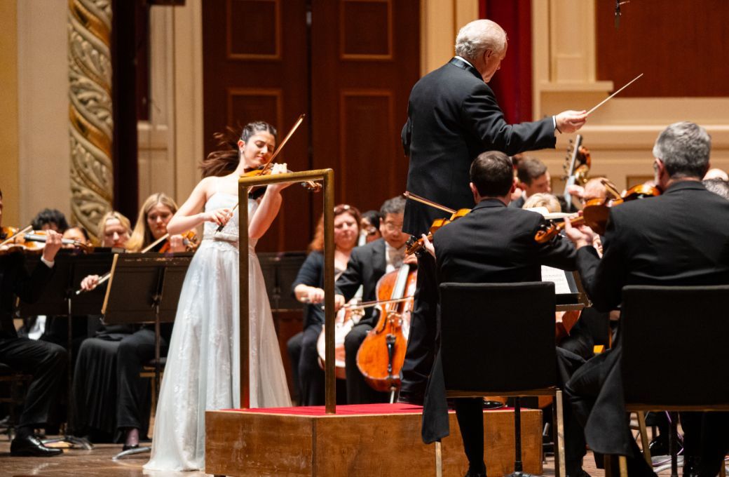 María Dueñas, Manfred Honeck and the Pittsburgh Symphony Orchestra © J Milteer Photography | Pittsburgh Symphony Orchestra