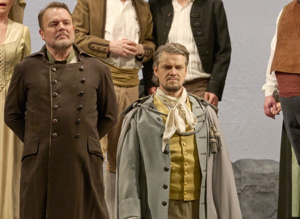 Tomasz Konieczny (Don Pizarro) und Peter Kellner (Don Fernando) &copy; Wiener Staatsoper | Michael P&ouml;hn
