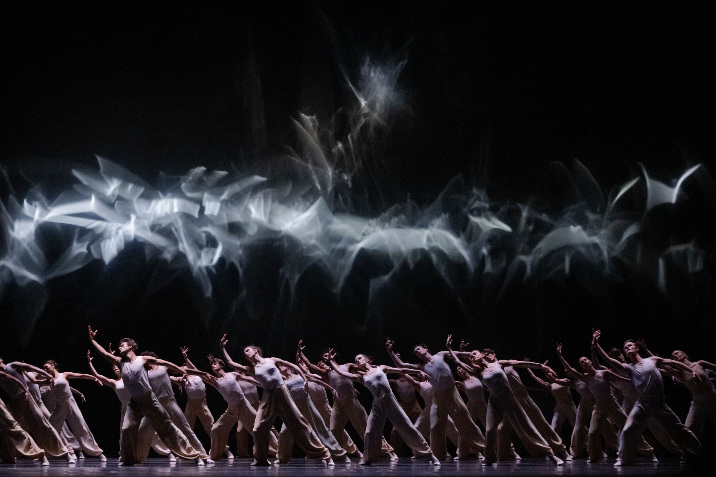 Artists of The Royal Ballet in Crystal Pite's <i>Light of Passage</i> &copy; Camilla Greenwell