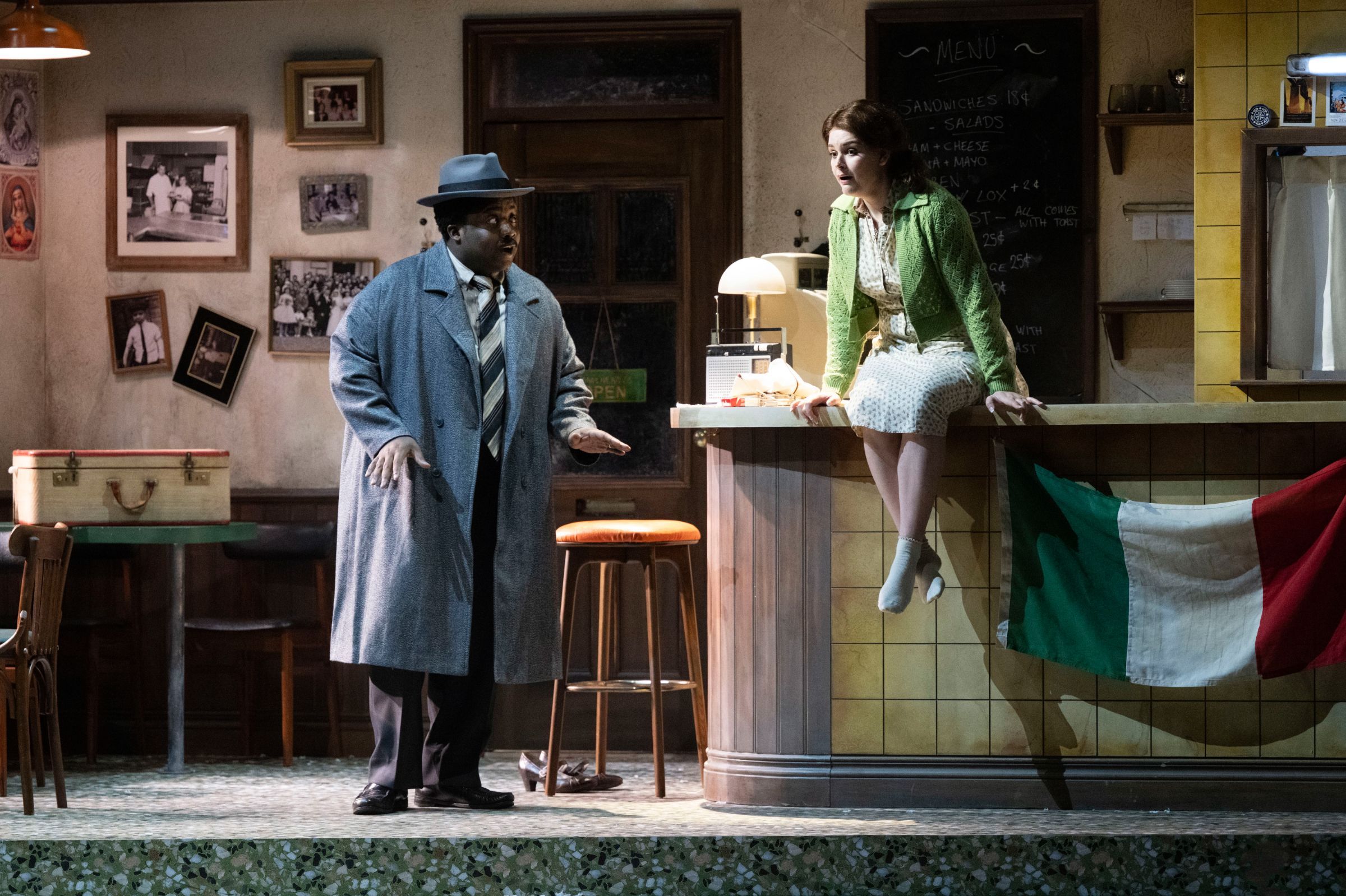 Masimba Ushe (Lorenzo) and Jessica Cale (Giulietta) &copy; Richard Hubert Smith