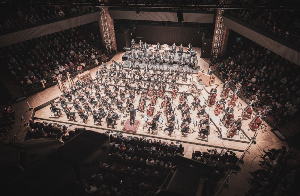 Constantin Trinks et l'ONCT dans la Halle aux grains &copy; Romain Alcaraz