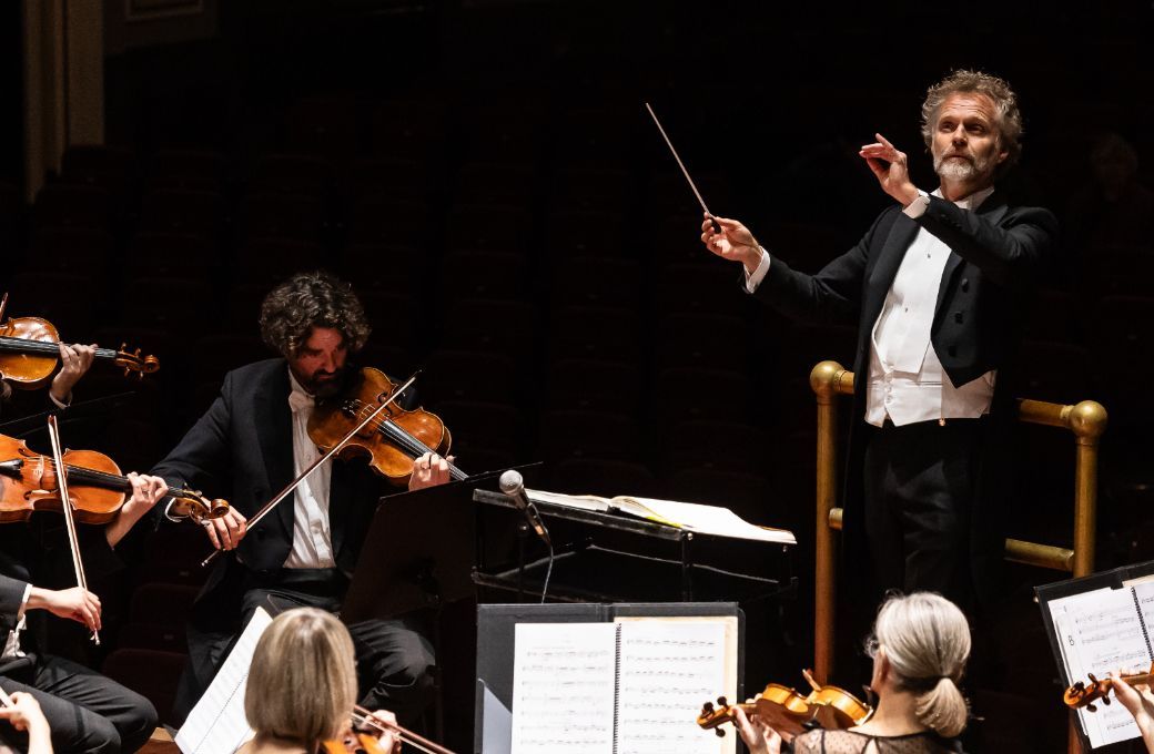 Thomas Søndergård conducts the Royal Scottish National Orchestra &copy; Sally Jubb