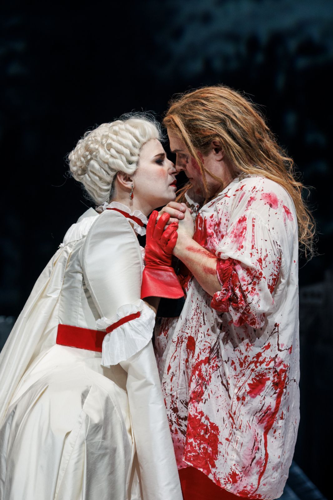 Suzanne Jerosme (Almirena) and Lawrence Zazzo (Rinaldo) &copy; Felix Grünschloß
