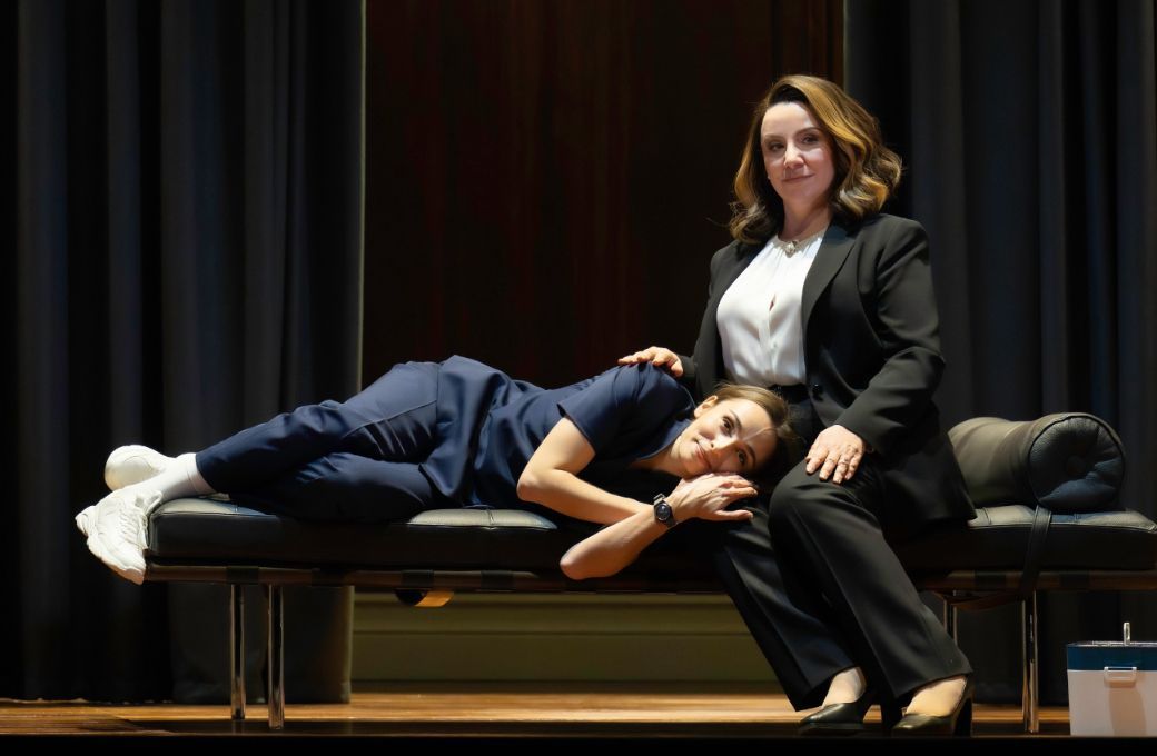Lea Desandre (Poppea) und Anna Bonitatibus (Agrippina) &copy; Monika Rittershaus