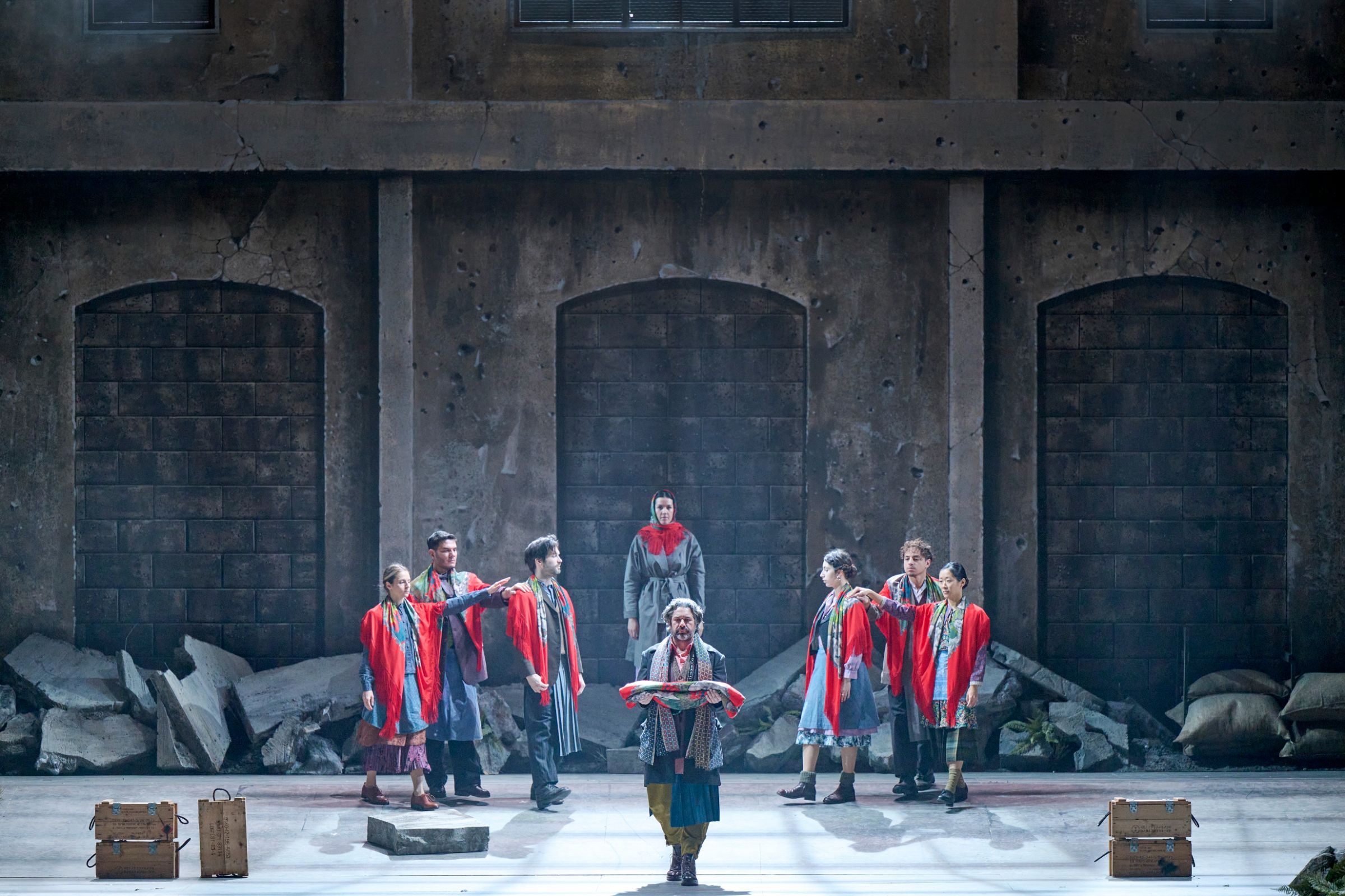 Federica Lombardi (Norma) und Ildebrando D’Arcangelo (Oroveso) &copy; Wiener Staatsoper | Michael Pöhn