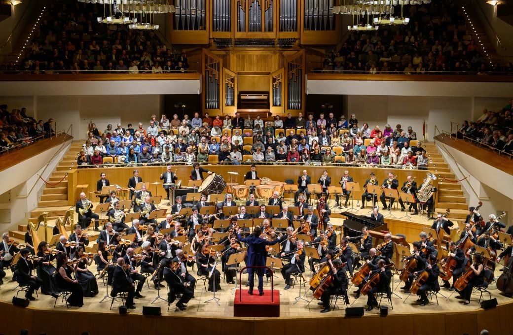 Lorenzo Viotti al frente de la Filarmonica della Scala &copy; Rafa Mart&iacute;n | Iberm&uacute;sica