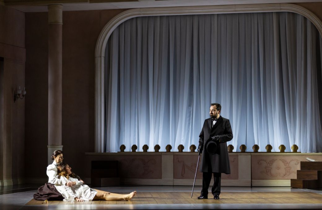 <i>La Traviata</i> à Angers Nantes Opéra © Delphine Perrin