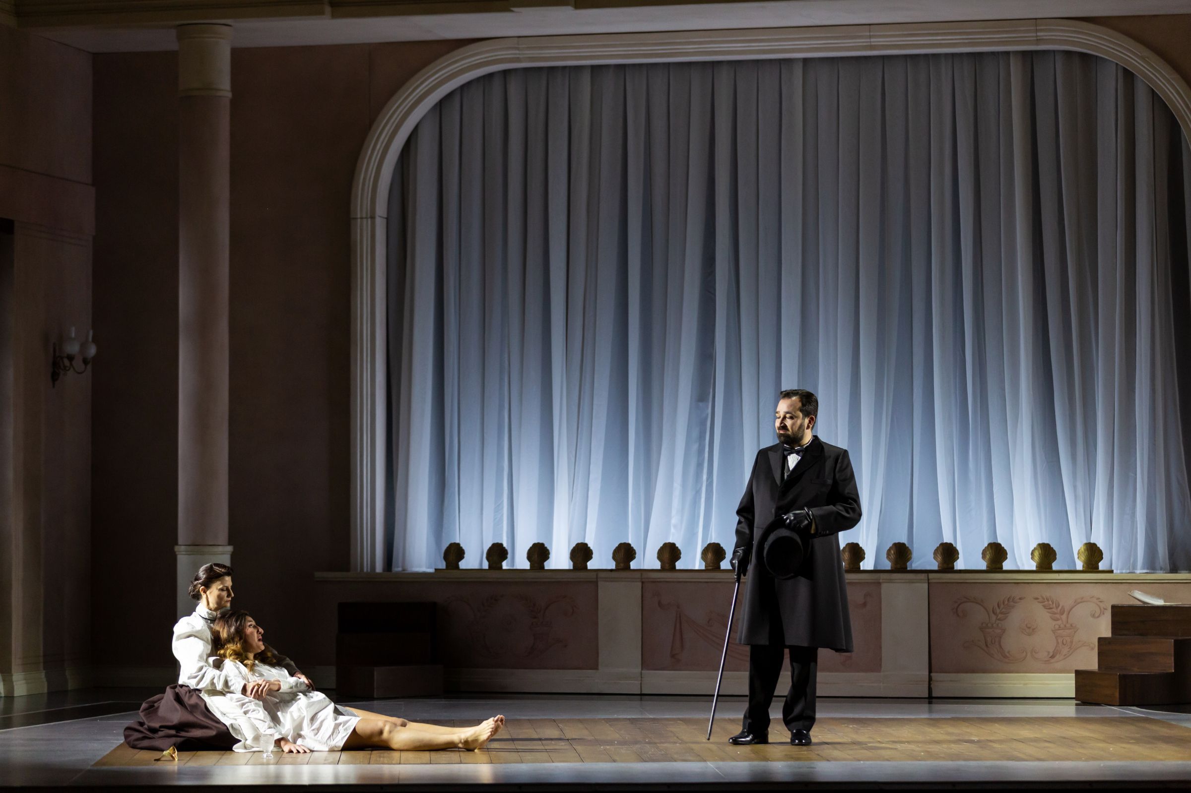 <i>La Traviata</i> à Angers Nantes Opéra © Delphine Perrin