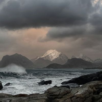 Bruckner's Heaven and Earth