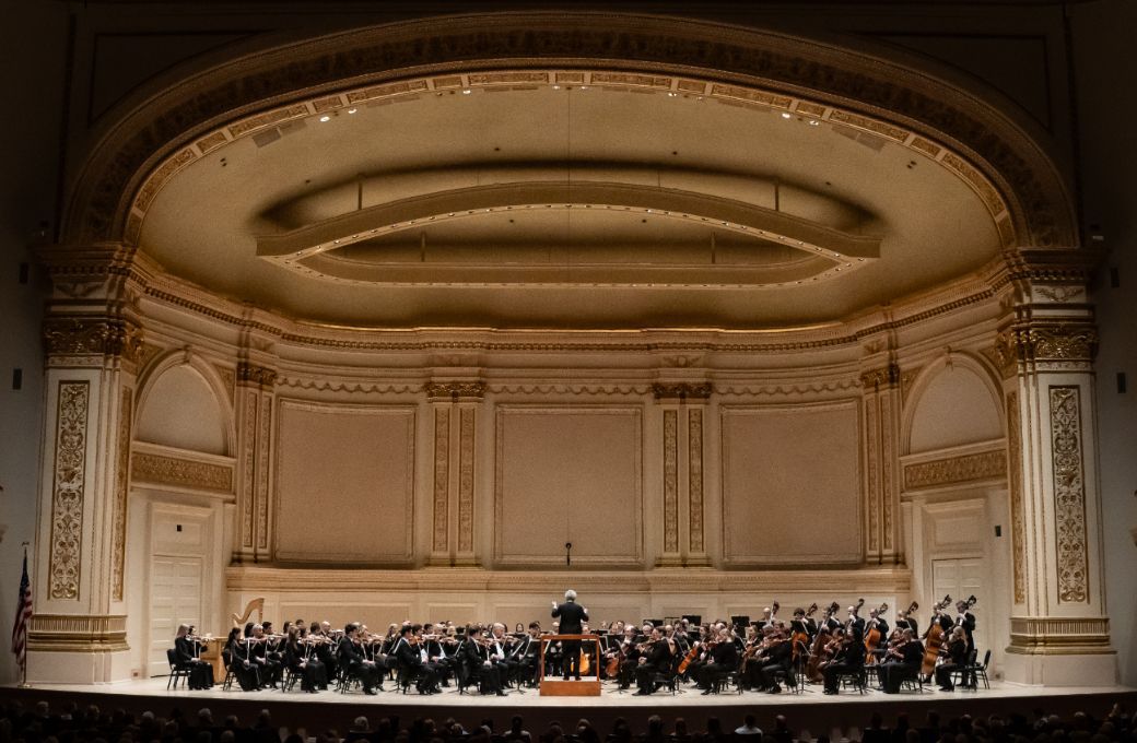 The Cleveland Orchestra in Carnegie Hall © Steven Pisano for Bachtrack