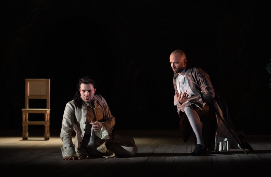 Carlo Vistoli (Ruggiero) and Francesco Salvado (Melisso) &copy; Fabrizio Sansoni | Teatro dell&rsquo;Opera di Roma