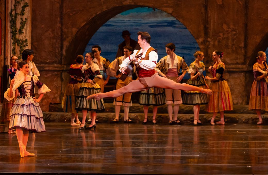 Andrew Vecseri with Kansas City Ballet in Anna-Marie Holmes' <i>Don Quixote</i> © Brett Pruitt & East Market Studios