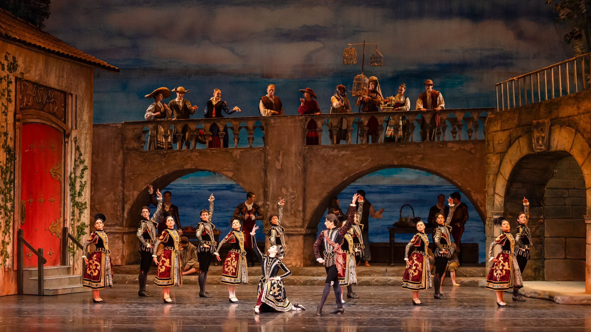 Kansas City Ballet in Anna-Marie Holmes' <i>Don Quixote</i> © Brett Pruitt & East Market Studios