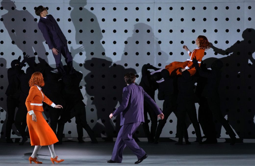 Sara Blanch (Aspasia), Elsa Dreisig (Sifare) y bailarines &copy; Javier del Real | Teatro Real