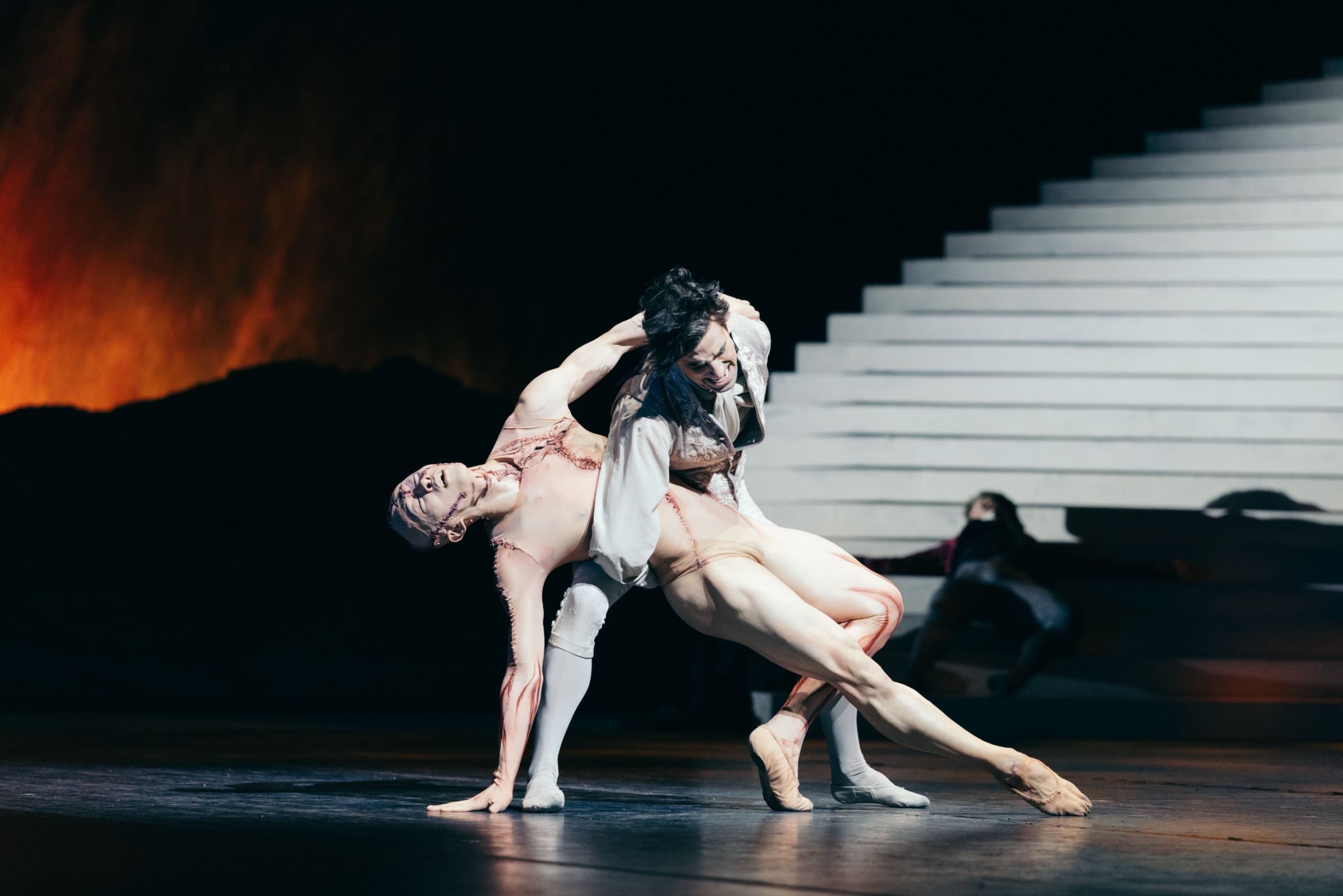 Wei Wang and Joseph Walsh in Liam Scarlett's <i>Frankenstein</i> &copy; San Francisco Ballet, Lindsey Rallo