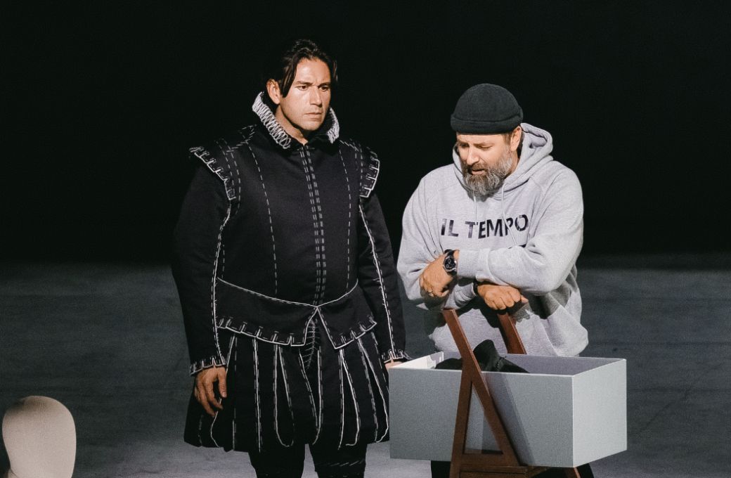 Joshua Guerrero (Don Carlo) und &Eacute;tienne Dupuis (Rodrigo, Marquis von Posa) &copy; Frol Podlesnyi