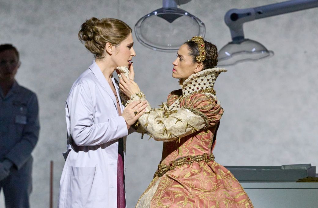 Nicole Car (Elisabetta) &copy; Wiener Staatsoper | Michael P&ouml;hn