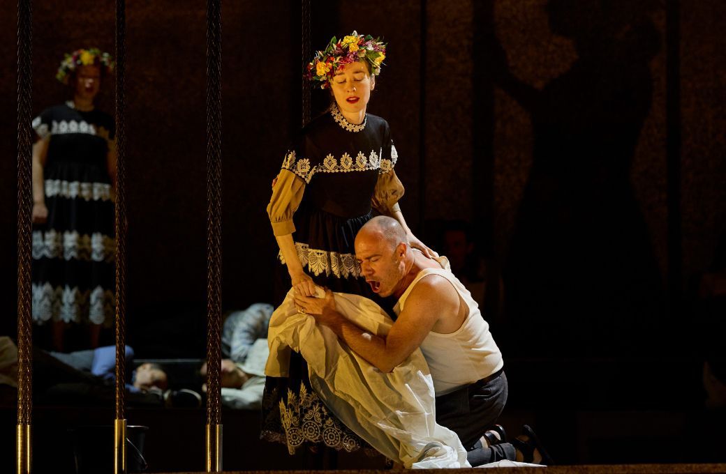 Friederike K&uuml;hl (Lucia) und Leigh Melrose (Eisejuaz) &copy; Herwig Prammer
