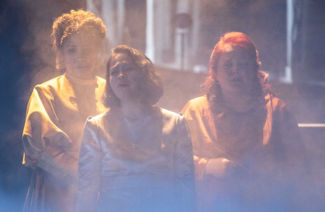 Bushra El-Turk's <i>Oum</i> &copy; Bart Grietens | Dutch National Opera