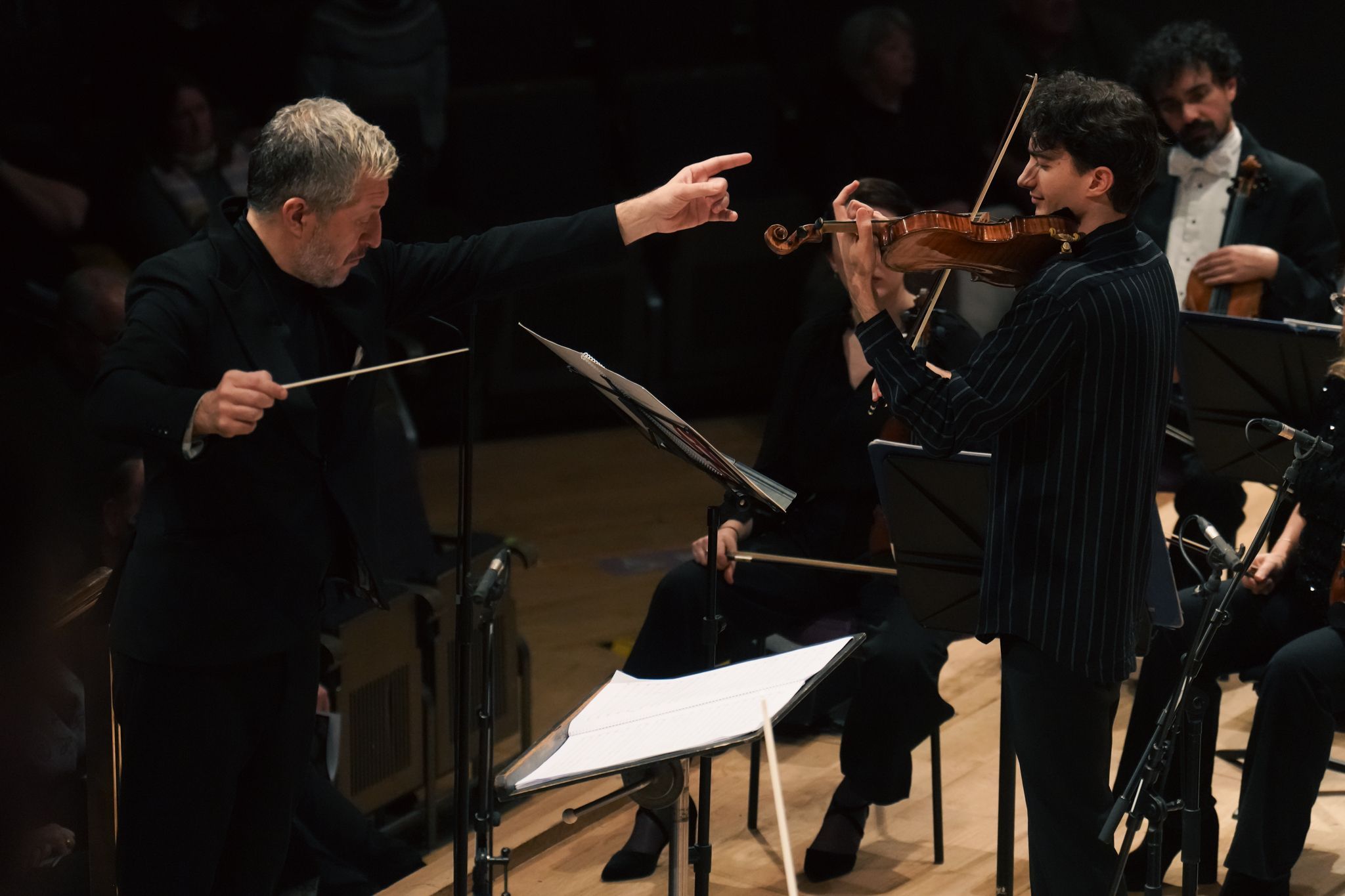 Adès performs with Stephen Waarts and the Hallé &copy; David Hughes | The Hallé