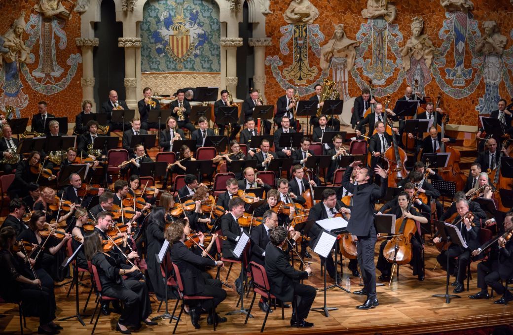 Teodor Currentzis al frente de musicAeterna &copy; A. Bofill | Palau de la M&uacute;sica