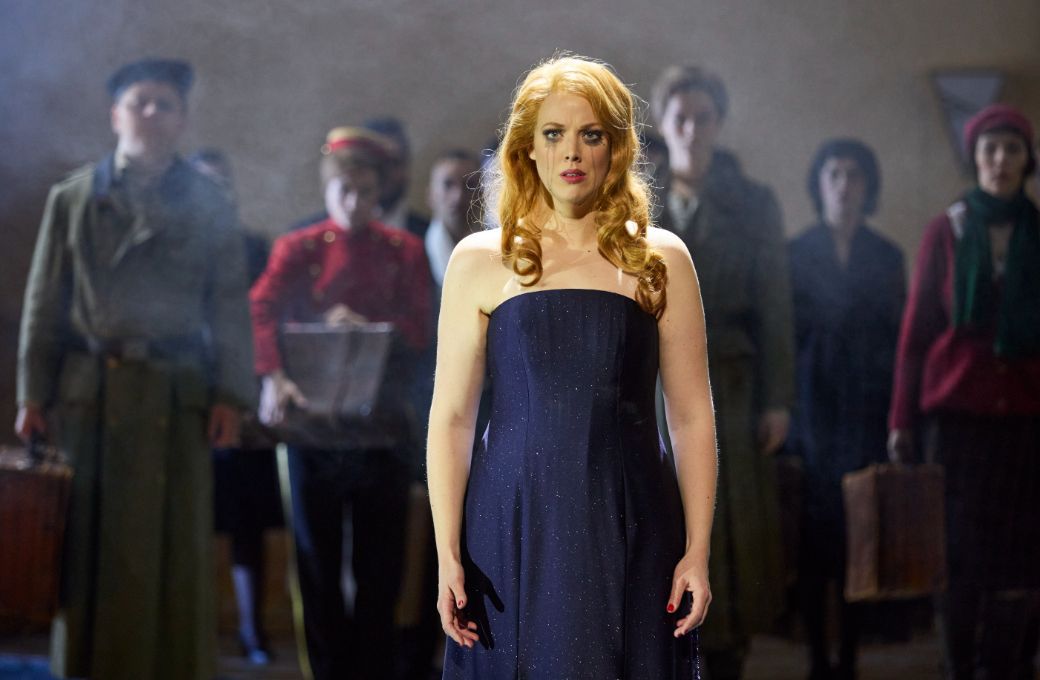 Julia Grüter (Alcina) © Ludwig Olah