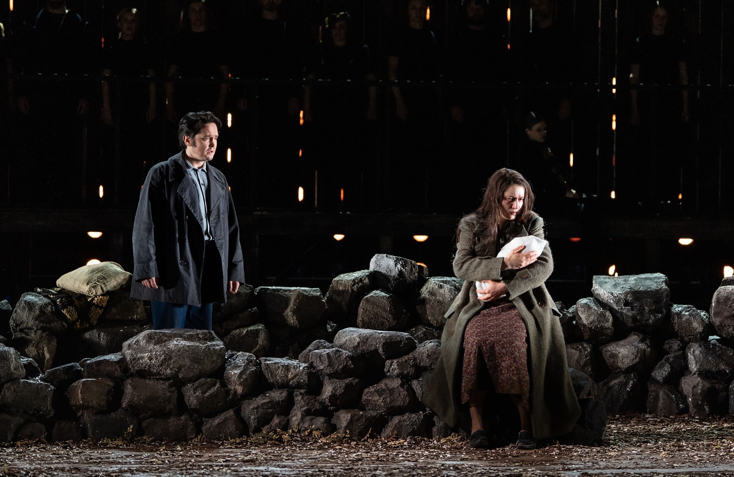 Frank Kjosås (Åsleik) and Louise McClelland (Alida) &copy; Monika Kolstad