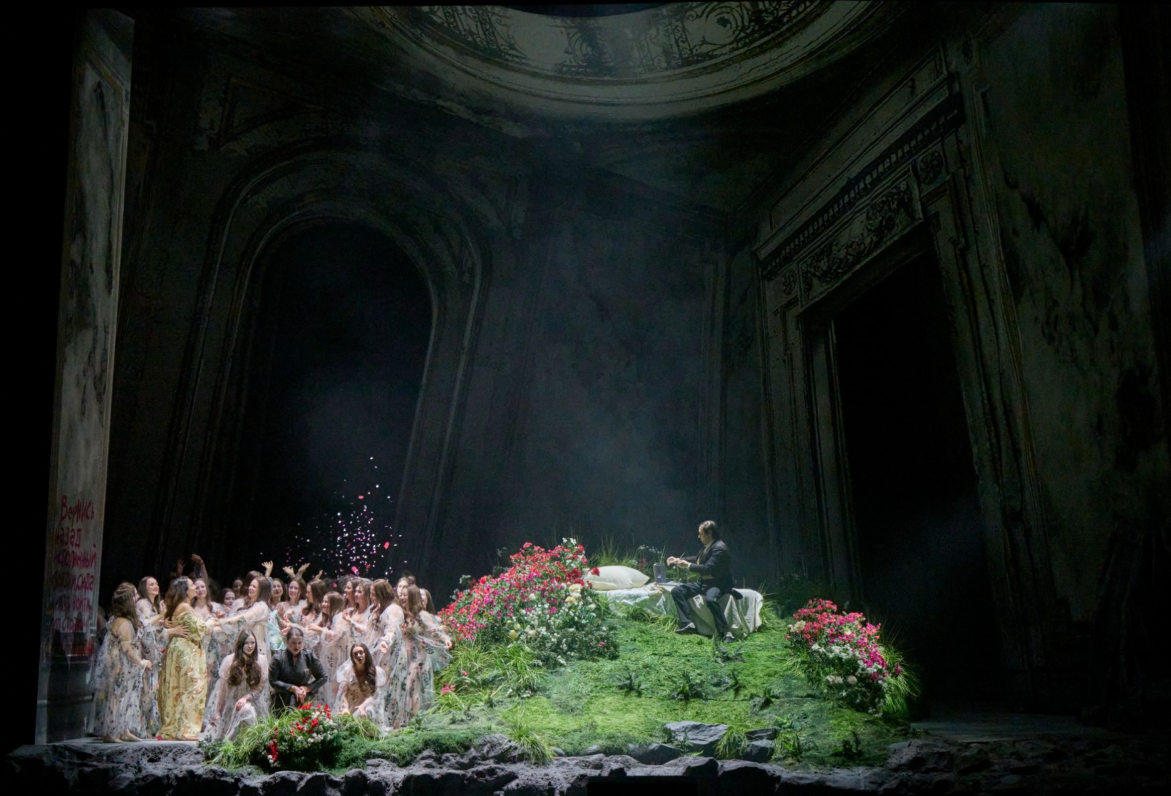 Sonya Yoncheva (Iolanta), Monika Bohinec (Marta) und Simonas Strazdas (Bertrand) &copy; Wiener Staatsoper | Michael Pöhn