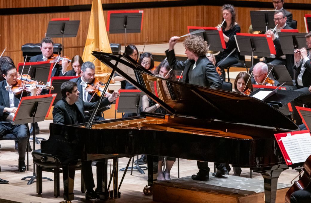 Javier Perianes, Santtu-Matias Rouvali and the Philharmonia &copy; Philharmonia Orchestra | Marc Gascoigne