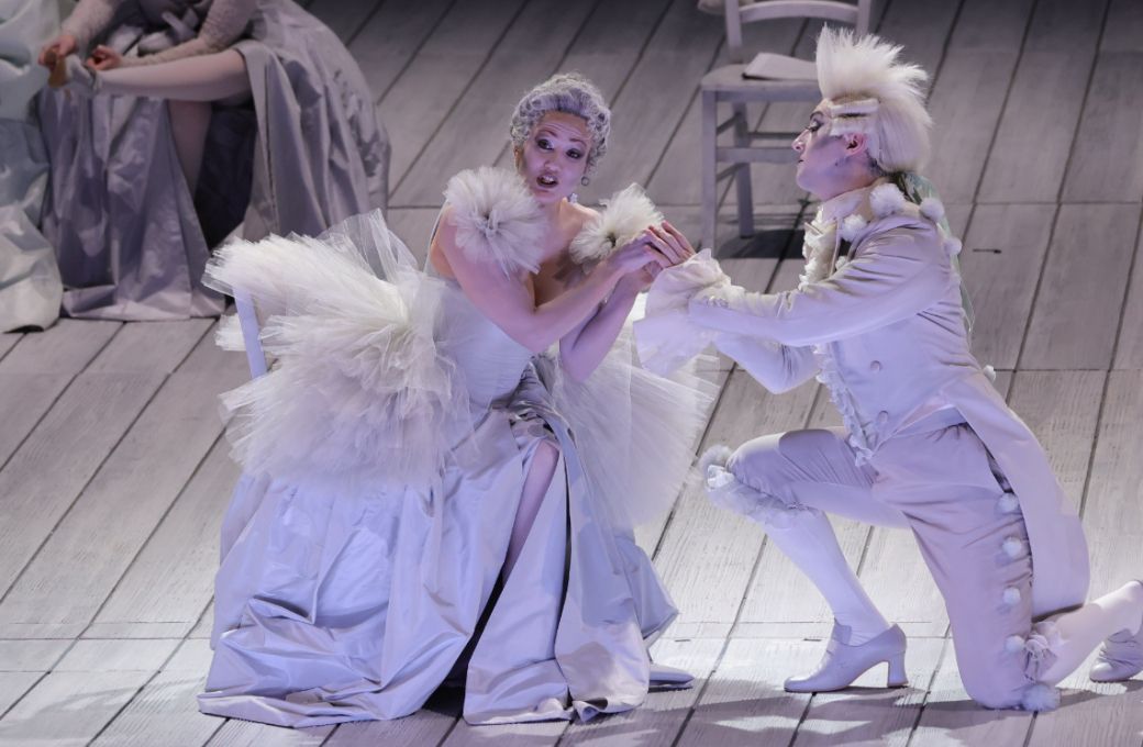 Julie Fuchs (Stonatrilla) and Josh Lovell (Ritornello) &copy; Teatro alla Scala | Brescia e Amisano