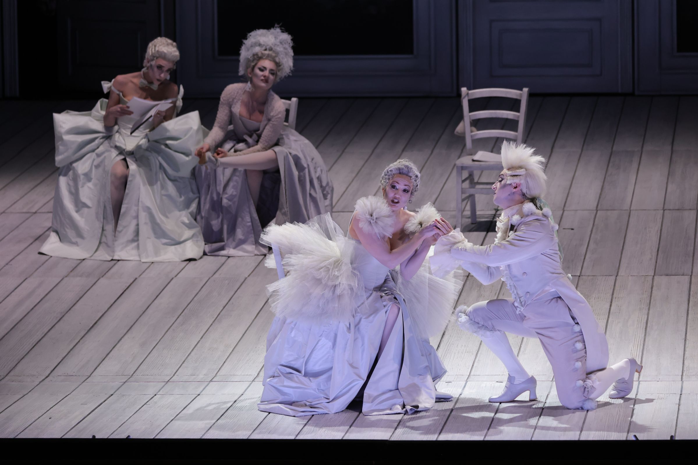 Julie Fuchs (Stonatrilla) and Josh Lovell (Ritornello) &copy; Teatro alla Scala | Brescia e Amisano