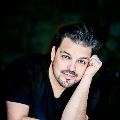 © Michel Novak
