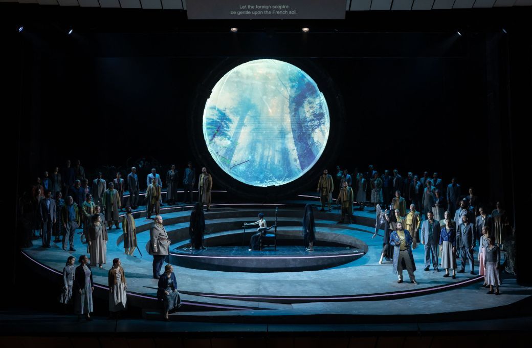 Coro Titular &Oacute;pera de Tenerife-Intermezzo en la producci&oacute;n de Davide Livermore &copy; Miguel Barreto | Auditorio de Tenerife